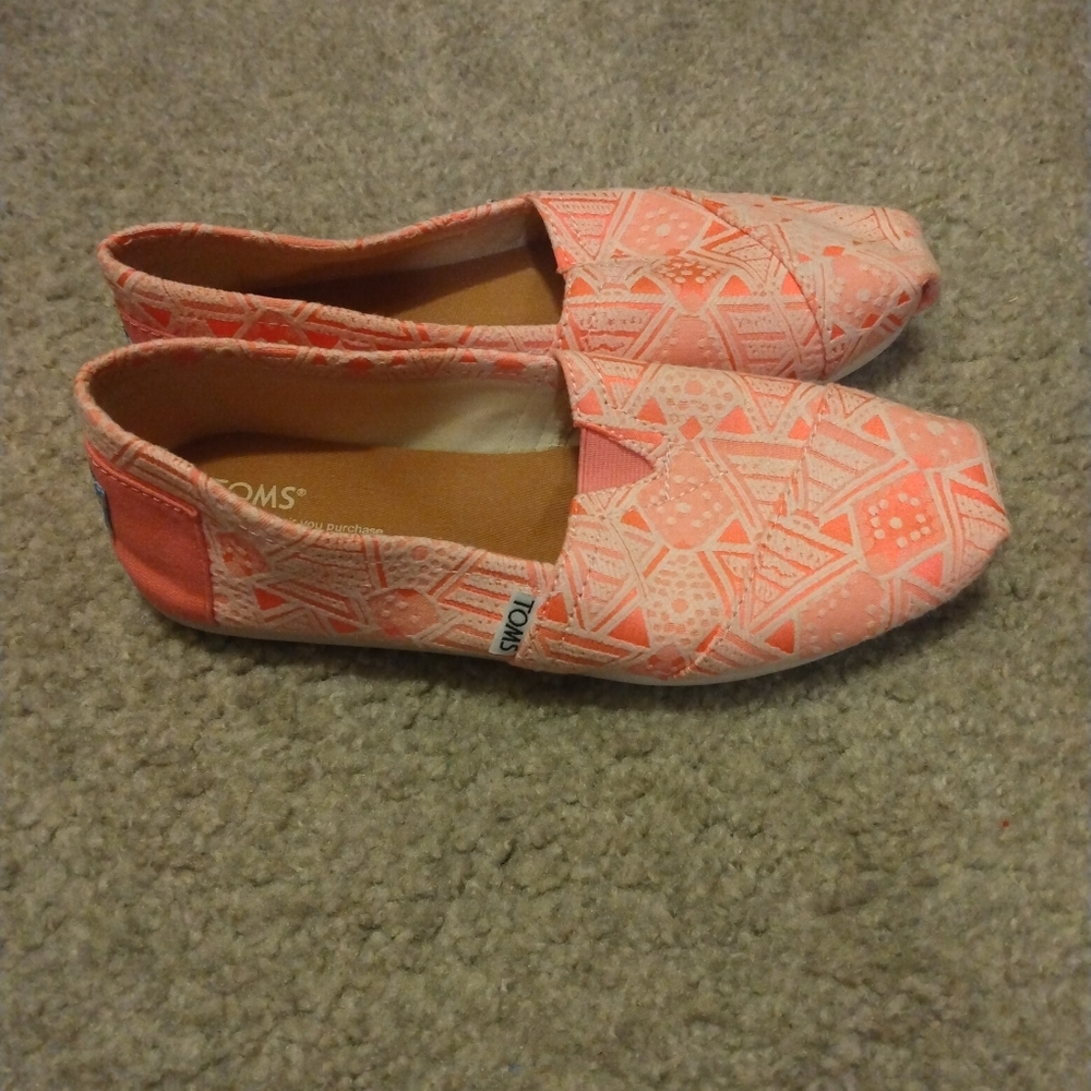 Toms Classic Patterned - image 4
